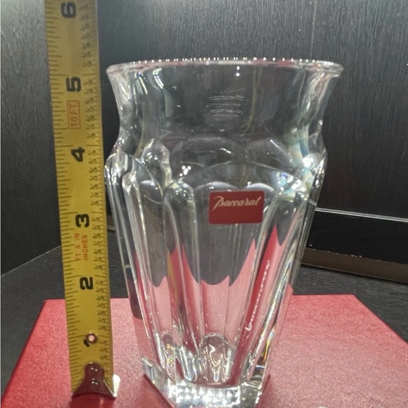 Vintage Handmade 5 1/8" Baccarat Crystal Nelly Vase Acid Etched w/ Original Box - Picture 15 of 15